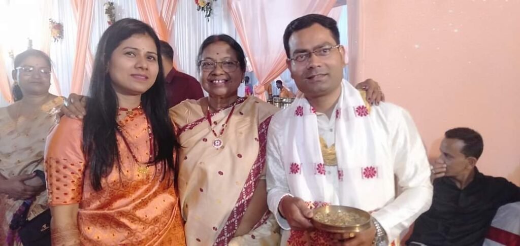 এই সংখ্যাৰ অতিথি